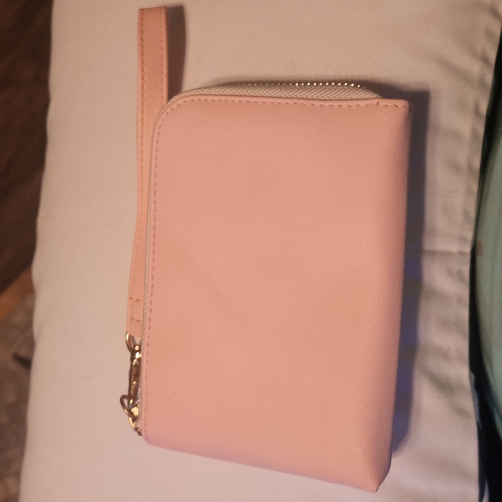 NWOT HP Wristlet
